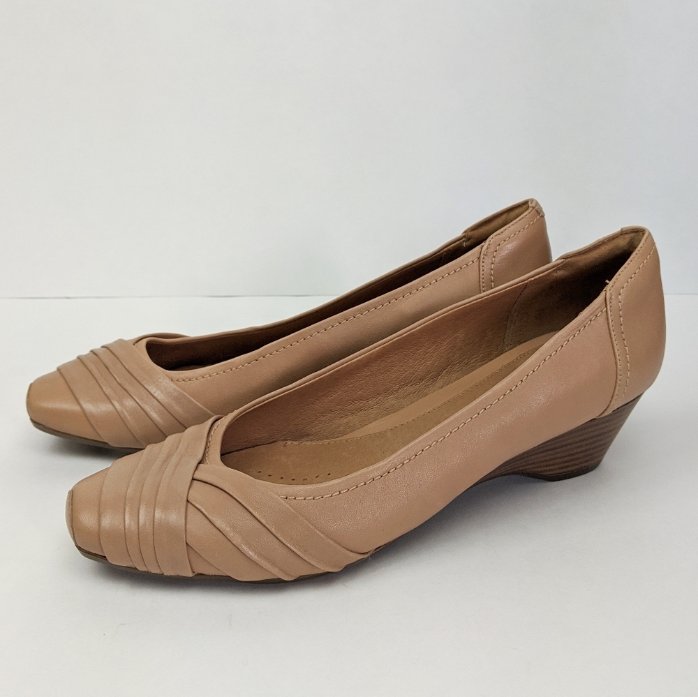 Clarks Artisan Tan Ryla Leather Wedge Heels